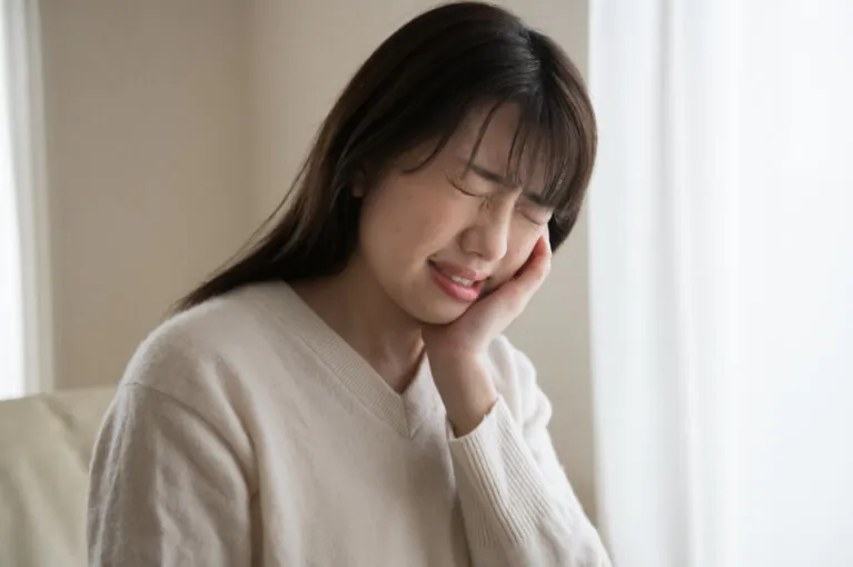 虫歯じゃないのに歯が痛む…
