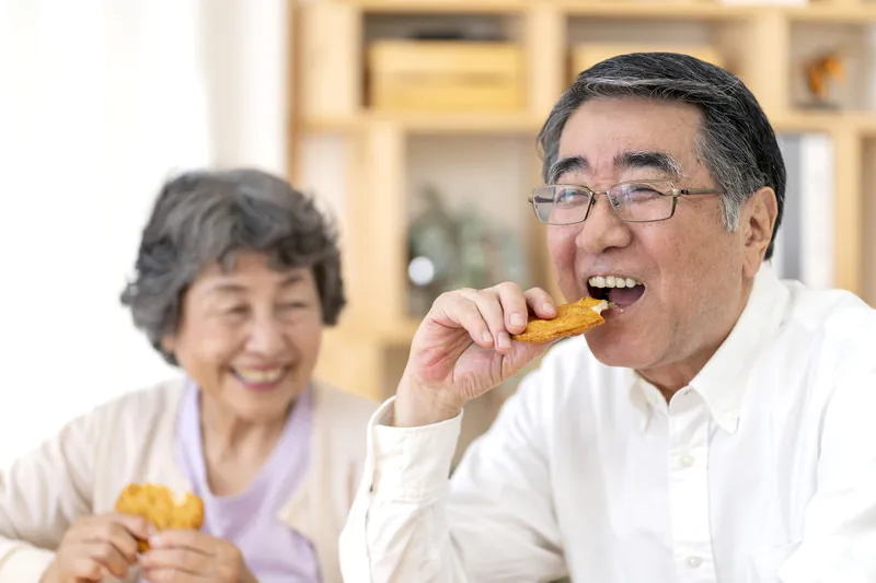 当院の義歯・ブリッジで食事や会話を楽しく